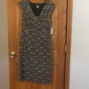 Never worn. Still has tags